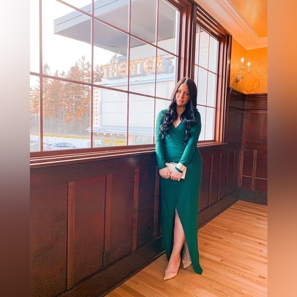 Boohoo Dark Green Long Sleeve High Slit Ruched Side Maxi Dress sz 8 - Picture 2 of 8